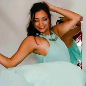 Meet your Posher, Liz daniela